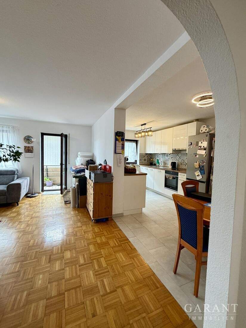 Thumbnail-Moderne 3-Zimmer-Erdgeschosswohnung mit Eckbalkon