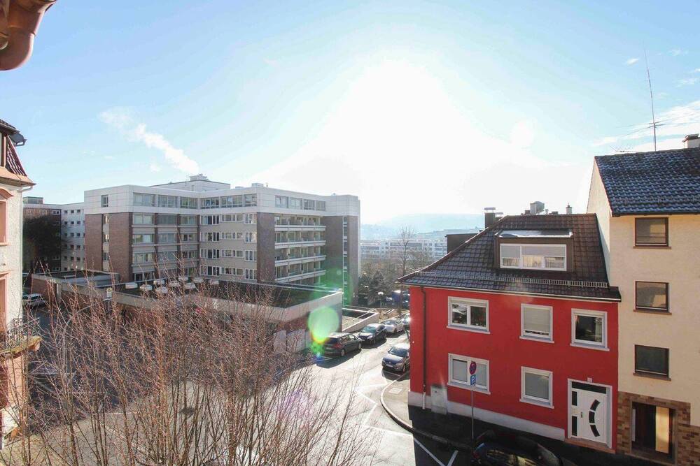 Thumbnail-Perfekt geschnittene 3-Zimmer-Wohnung mit Balkon & Tiefgarage in zentraler Lage