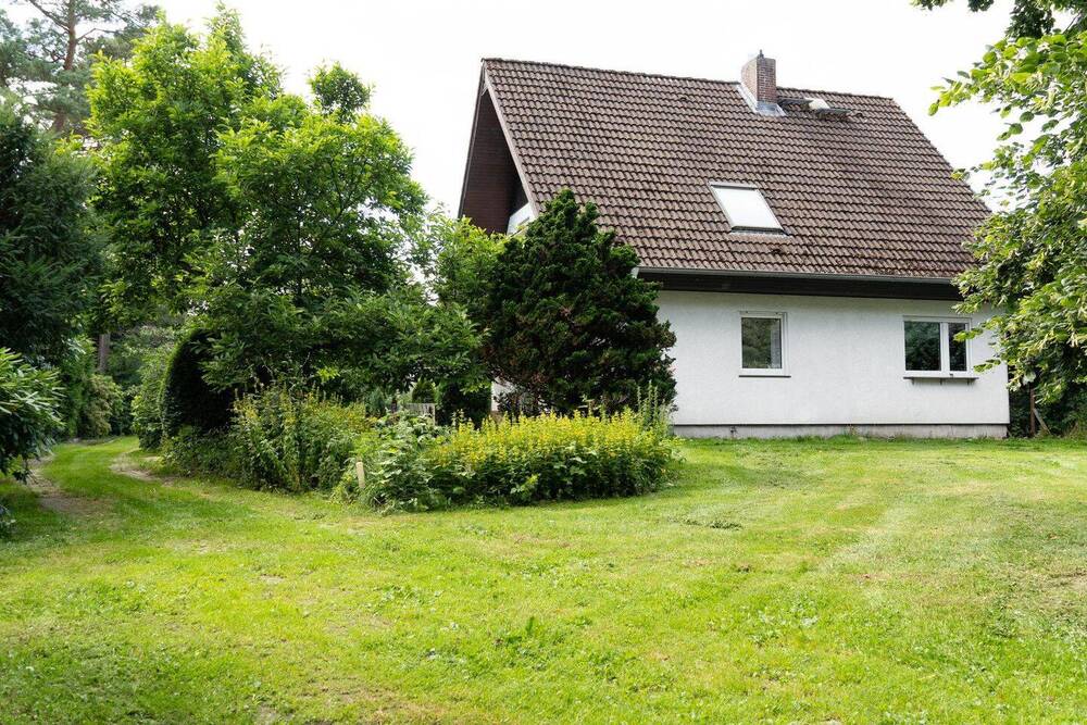 Thumbnail-Einfamilienhaus mit zusätzlichem Bauplatz in Waldrandlage