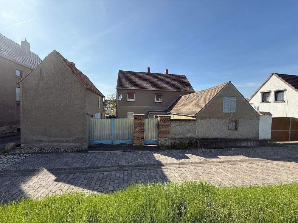 Thumbnail-+++ Renovierungsbedürftiges Einfamilienhaus in Kleinkorbetha +++