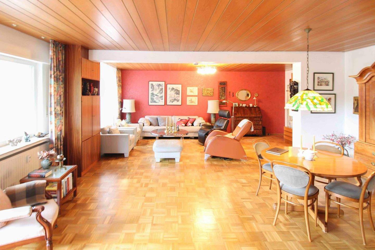 01_Wohnzimmer und Essbereich