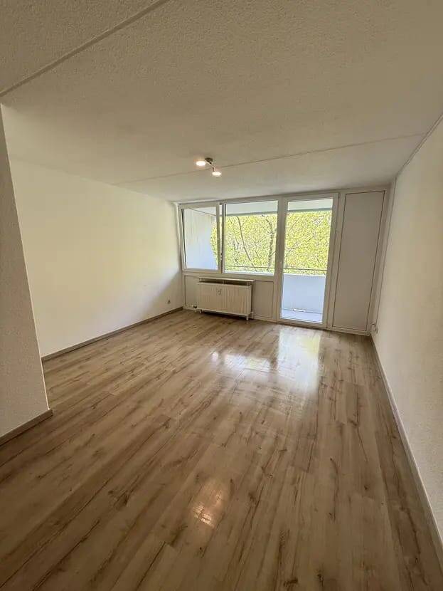 Thumbnail-Erstbezug nach Sanierung: 3-Zi.-Wohnung mit Balkon in Mainz-Gonsenheim