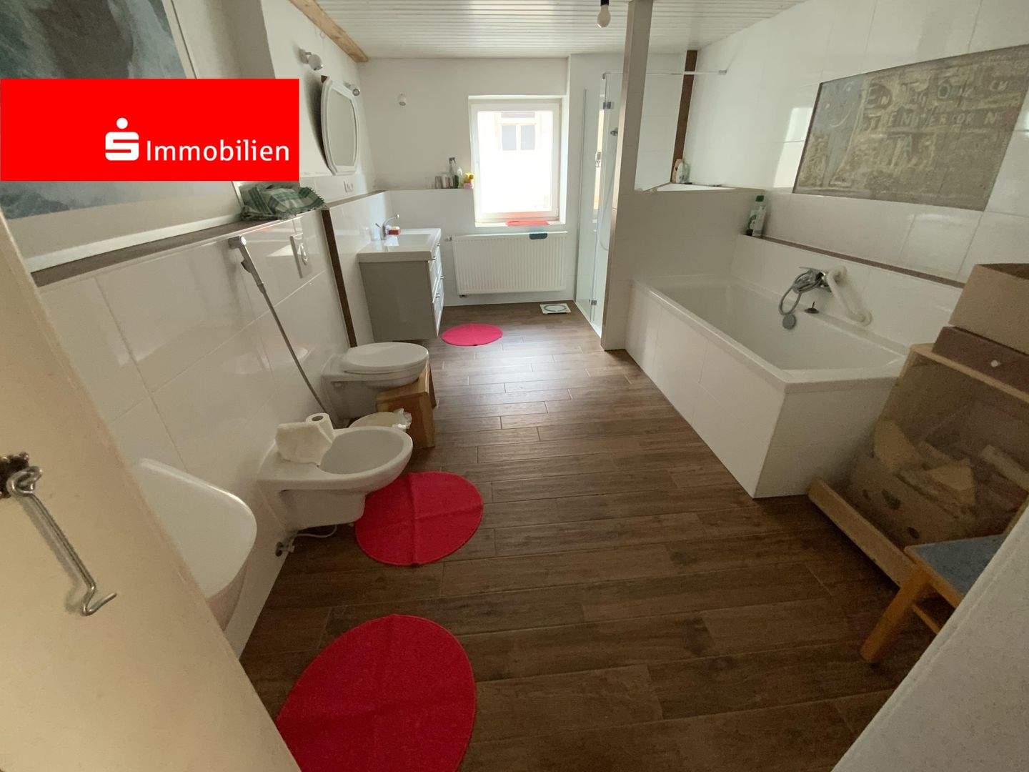 Thumbnail-Saniertes Bauernhaus mit großer Scheune