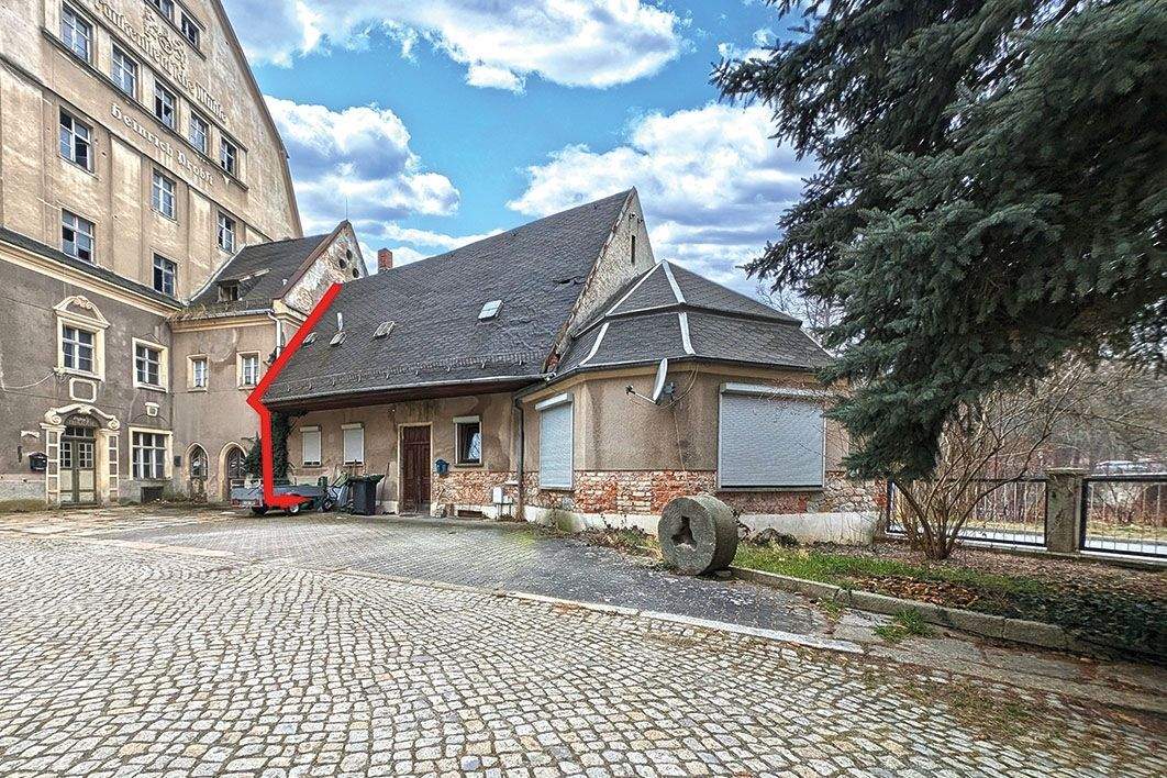 Thumbnail-- Nachauktion - Ehemaliger Mühlenflügel - leerstehend