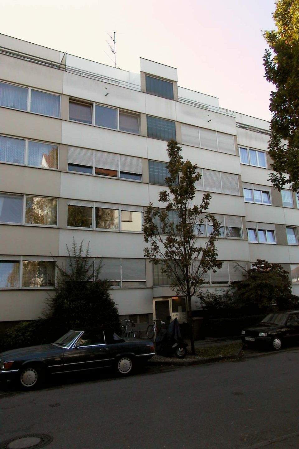 Thumbnail-13-Familien-Haus mit 9 Tiefgaragen - KonstanzParadies