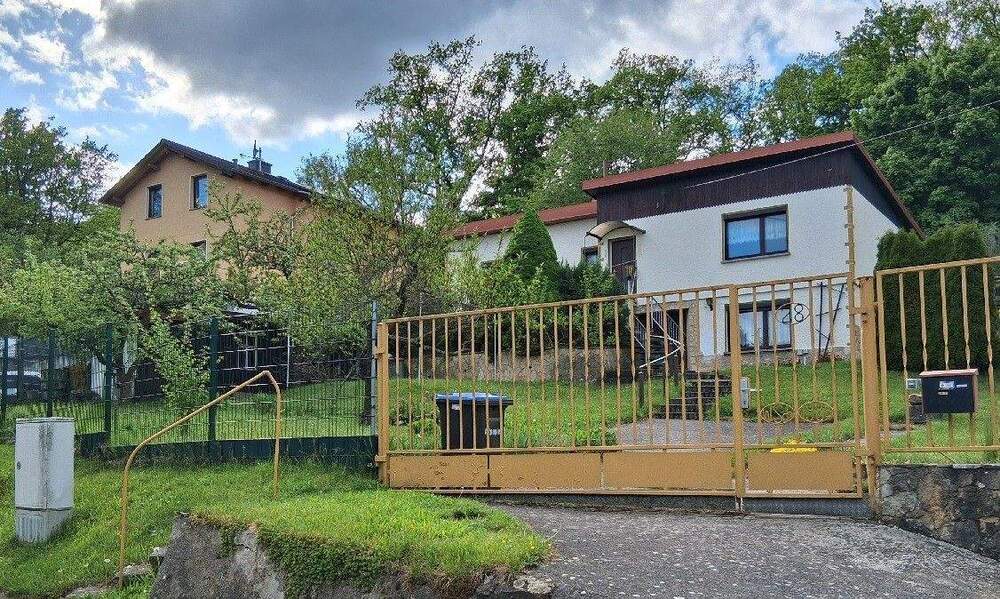 Thumbnail-Charmantes Einfamilienhaus mit viel Potenzial in ruhiger Lage