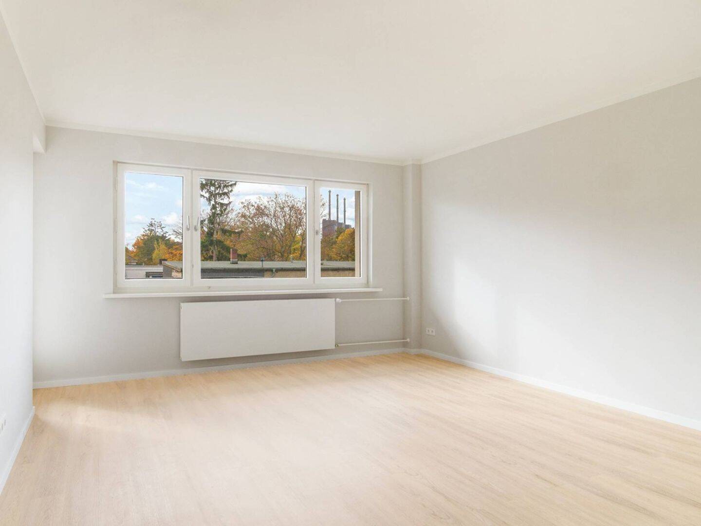 Thumbnail-Modernisierte 2-Zimmer-Wohnung mit BALKON und EBK in Berlin-Lichterfelde