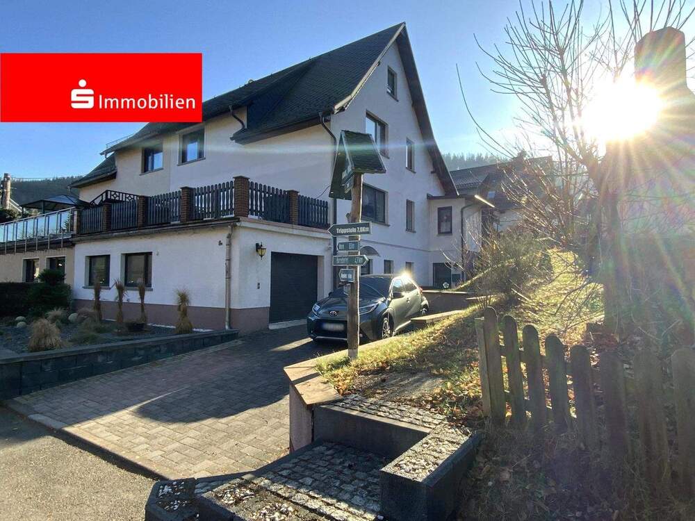 Thumbnail-Großzügige Doppelhaushälfte mit Einliegerwohnung