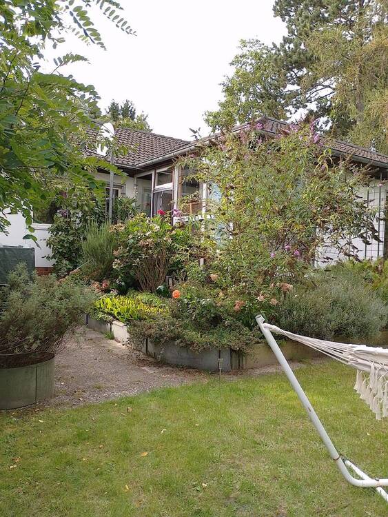 Thumbnail-Gemütliches Einfamilienhaus mit Naturgarten in Lichtenrade