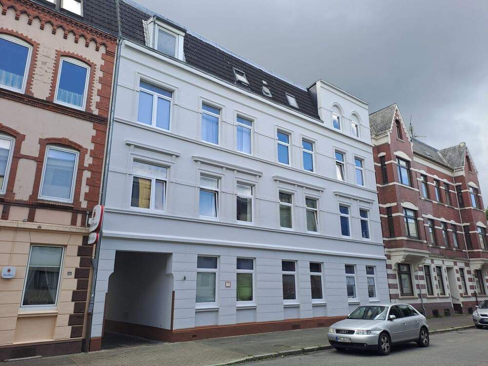 Thumbnail-Moderne 3-Zimmer-Wohnung im Stadtzentrum von Neumünster