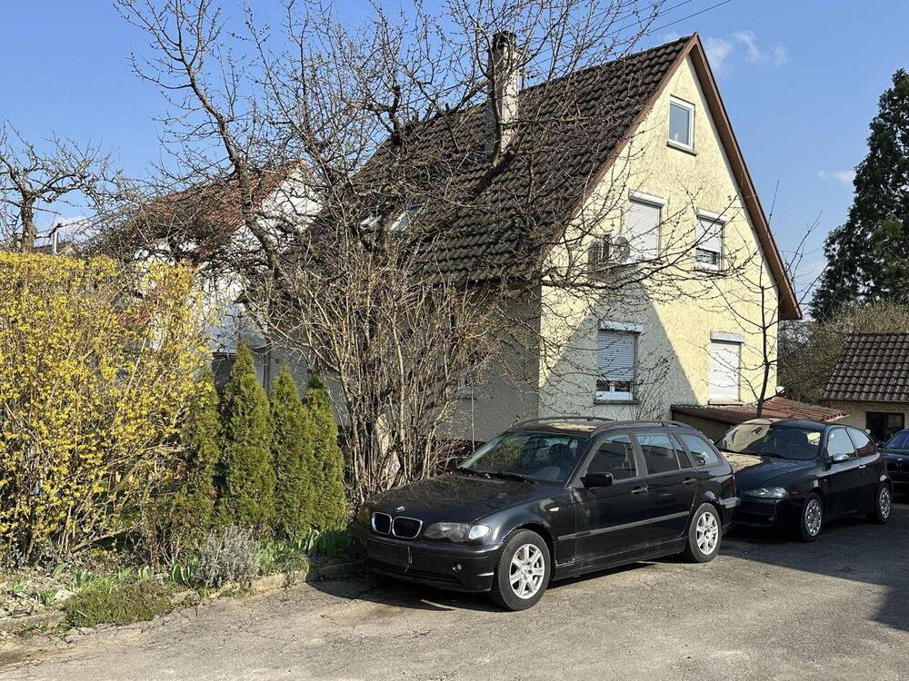 Thumbnail-Einfamilienhaus mit viel Erweiterungspotential und großem Garten