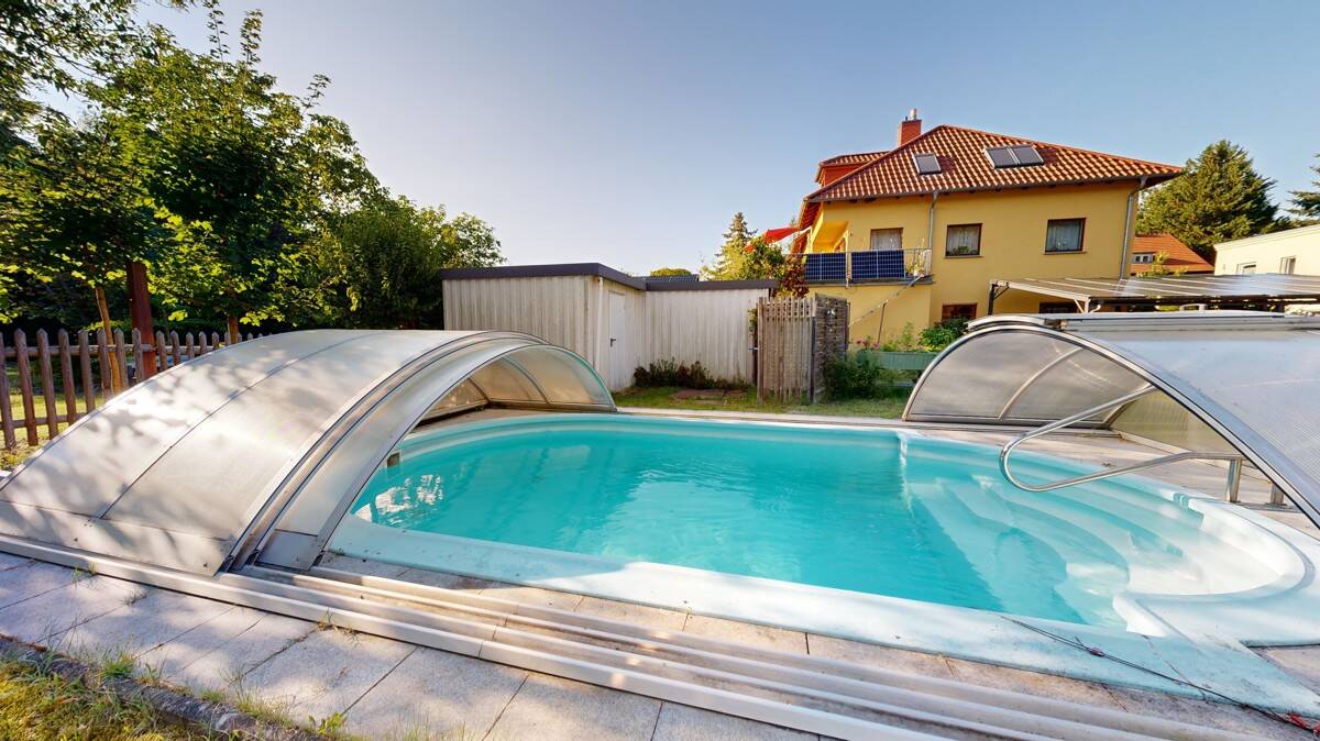 Thumbnail-Familienfreundliches EFH mit Pool in begehrter Lage in Babelsberg Nord auf sonnigem Grundstück