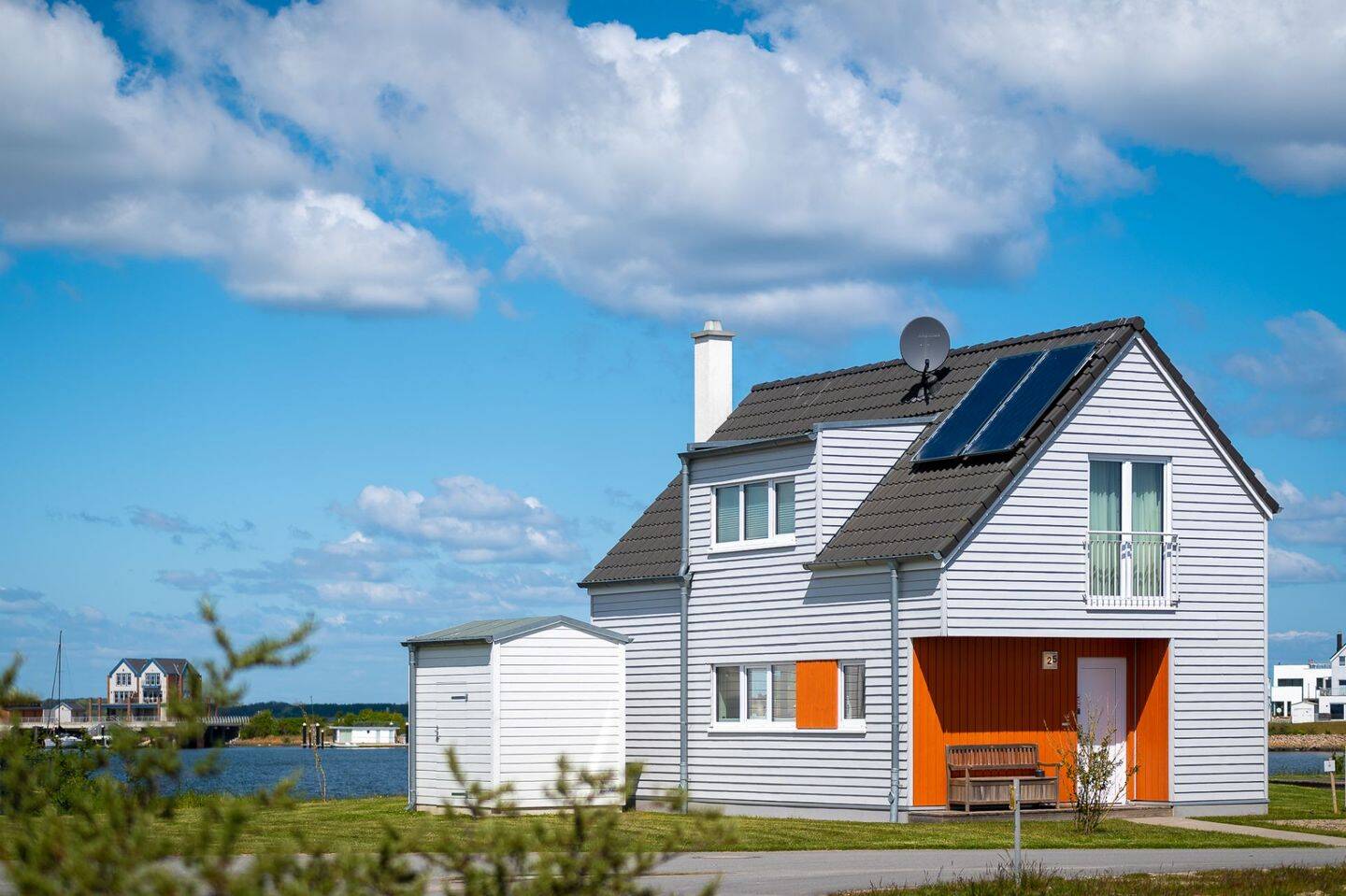 Thumbnail-Traumhaftes Ferienhaus mit Sauna, Kamin und Hafenpanorama