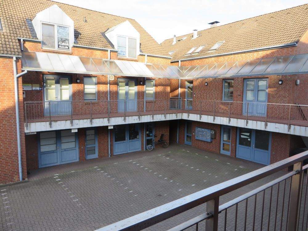 Thumbnail-Reserviert! Im H a n d w e r k e r h o f an der Osdorfer Landstraße sind Sie in guter Gesellschaft!