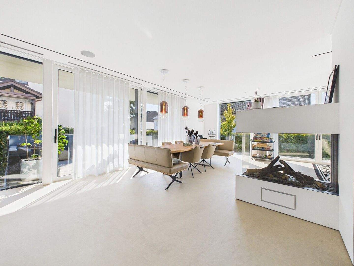 Thumbnail-Einzigartig leben im Architektenhaus mit Rooftop-Spa und modernster Technik !