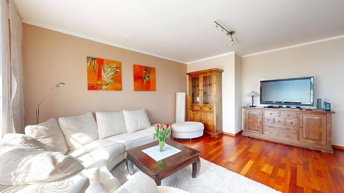 Thumbnail-Möblierte Dachgeschosswohnung mit Penthouse-Flair