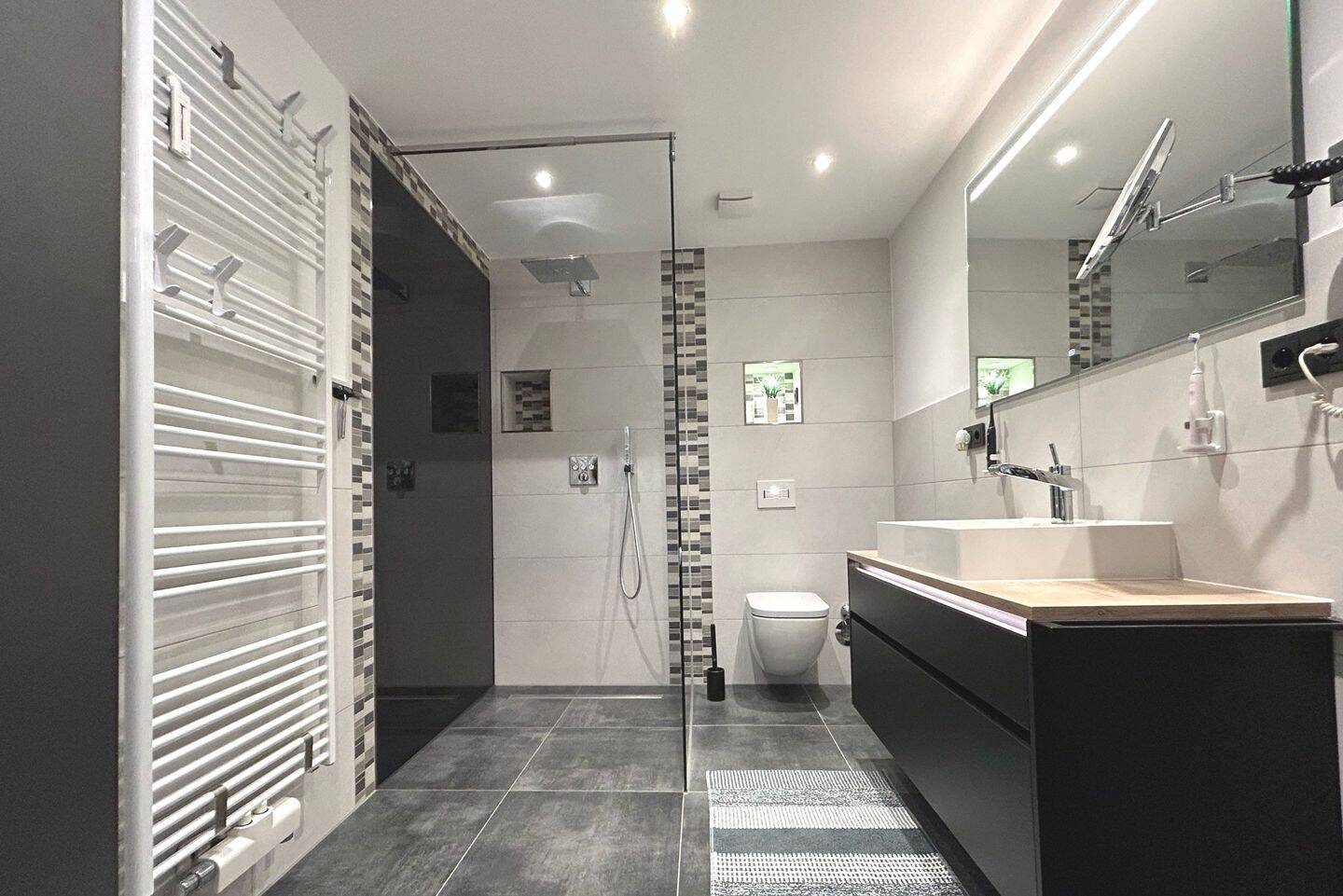 Thumbnail-Außen klassisch, innen modern!