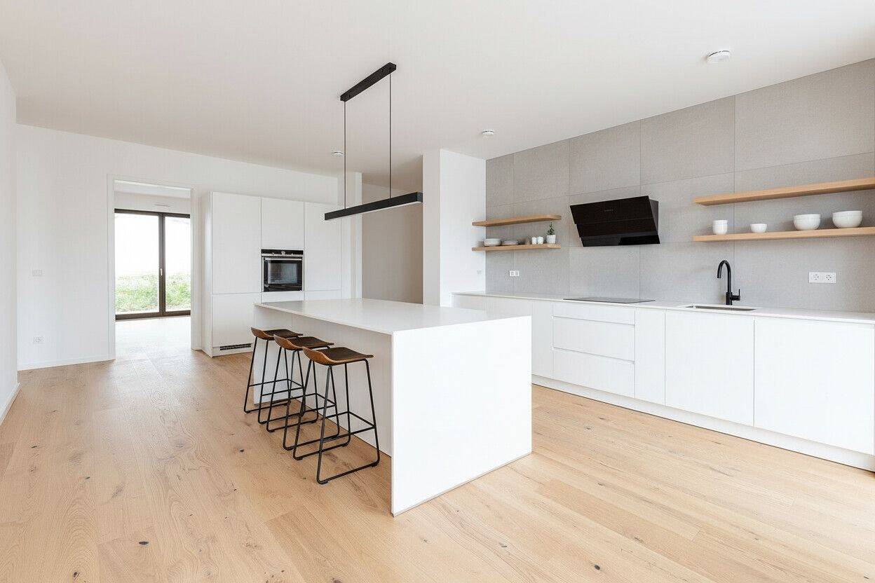 Thumbnail-Exklusive Vier-Zimmer Erdgeschoss-Wohnung mit Garten