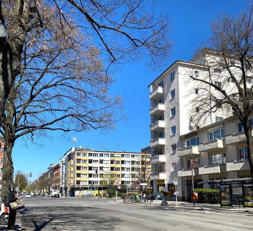 Thumbnail--Nähe Yorckstr. Gewerbeladen im EG (geeignet für FriseurKosmetikLotto etc.)