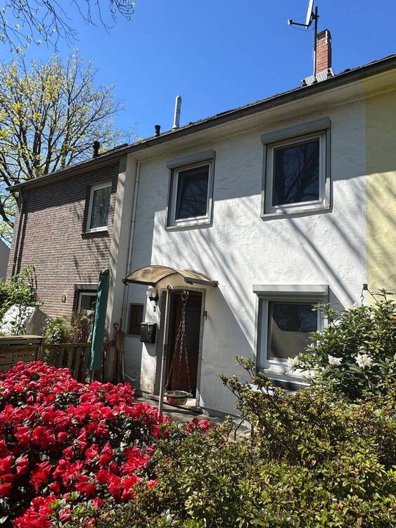 Thumbnail-Charmantes Familienhaus mit Terrassen im beliebten Grohn, Bremen