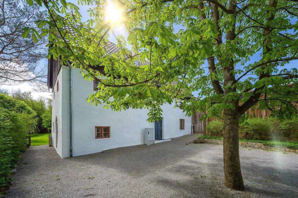 Thumbnail-Ehemalige Wassermühle in malerischer Berglandschaft