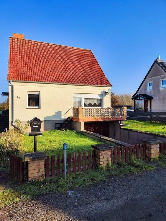 Thumbnail-+++ IDYLLISCHES, SANIERUNGSBEDÜRFTIGES HÄUSCHEN MIT SCHÖNEM GARTENGRUNDSTÜCK – UNWEIT VOM STRELASUND +++