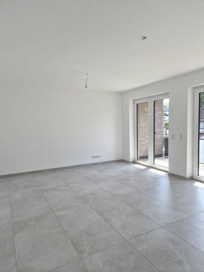 Thumbnail-,,Helle, moderne, geräumige 2- Zimmer Obergeschosswohnung