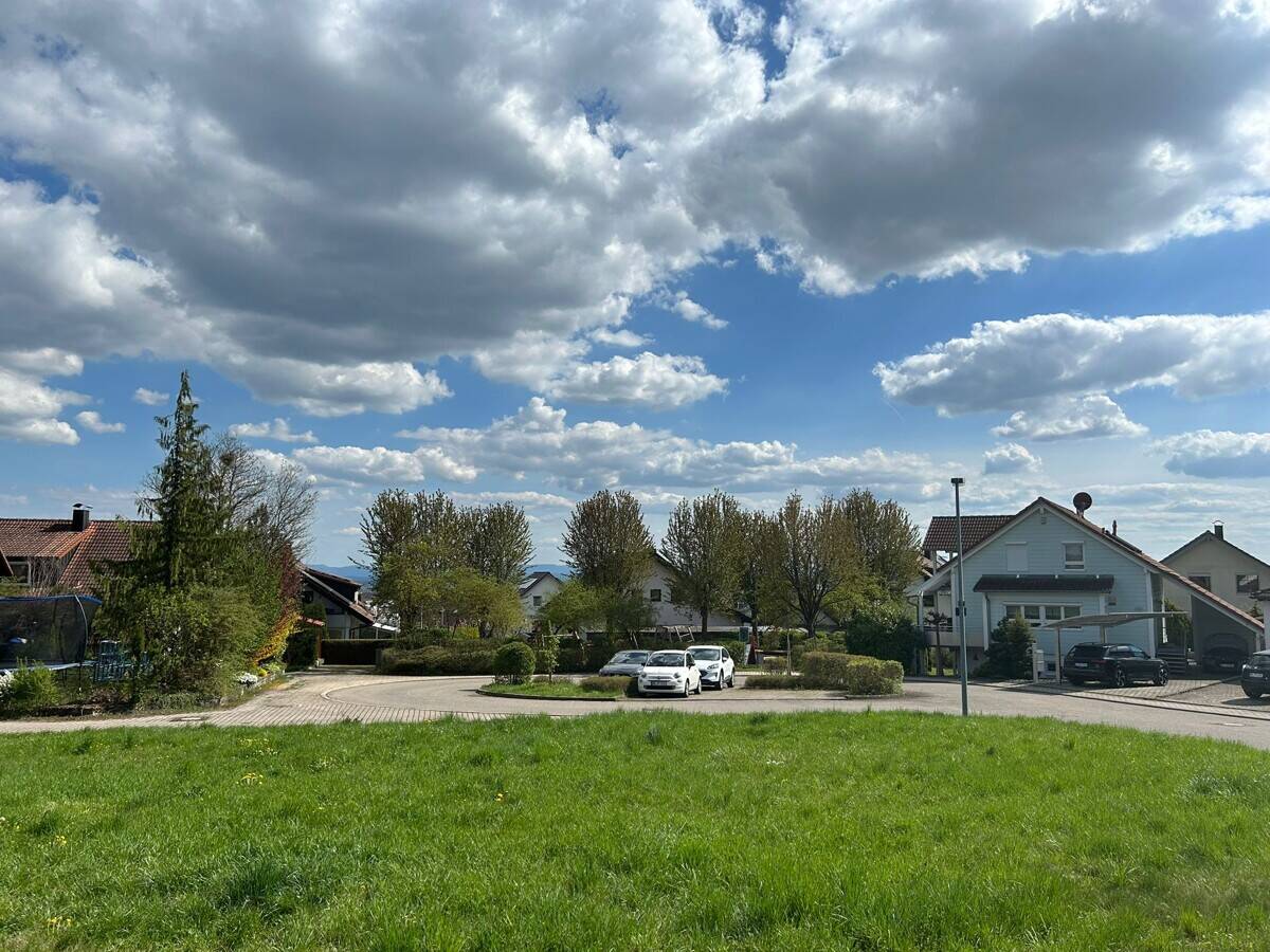 Thumbnail-Privatsphäre pur: Sonniges Eckgrundstück am Ende der Sackgasse