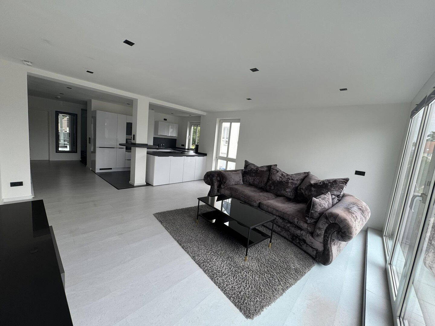 Thumbnail-Exklusives Wohnen - möblierte 2-Zimmer-Wohnung mit Charme