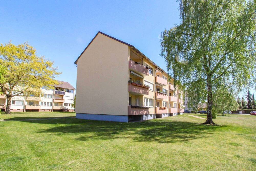 Thumbnail-Behaglichkeit pur: 3-Zi.-Whg. in Vorstadtlage - Erbbaurecht