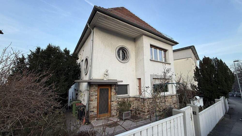Thumbnail-Ihre Altersversorgung: Mehrfamilienhaus mit Garage in Bestlage mit 4 Einheiten davon 2 unvermietet