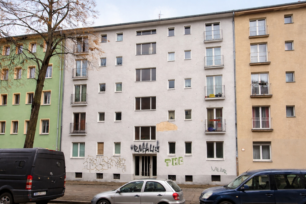 Thumbnail-Mehrfamilienhaus in Berlin-Neukölln
