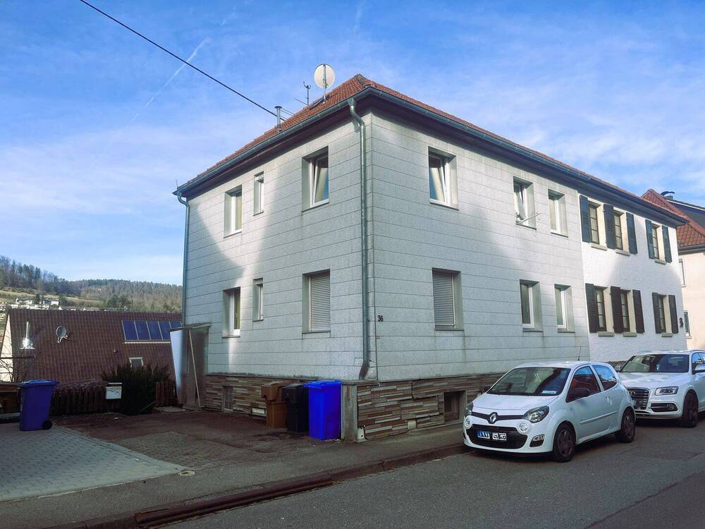 Thumbnail-Renovierungsbedürftig mit Potenzial - 2 Familienhaus Albstadt-Ebingen zu verkaufen