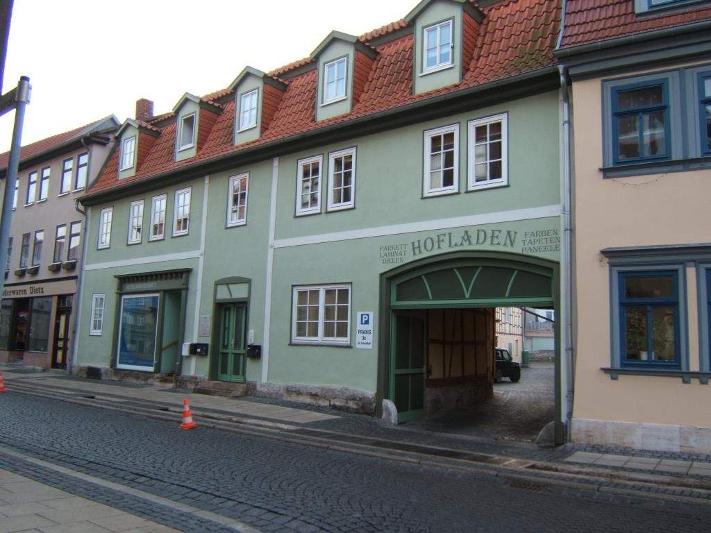 Thumbnail-2-Zimmer-Dachgeschoß-Wohnung mit Balkon in der Innenstadt von Bad Langensalza