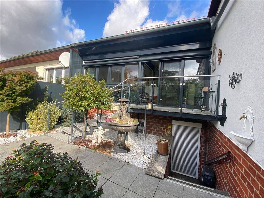 Thumbnail-Leipzig-Knautnaundorf* sehr gepflegtes EFH*Einliegerwohnung*EBK*Garage* Klima*Kamin*Photovolkaik*