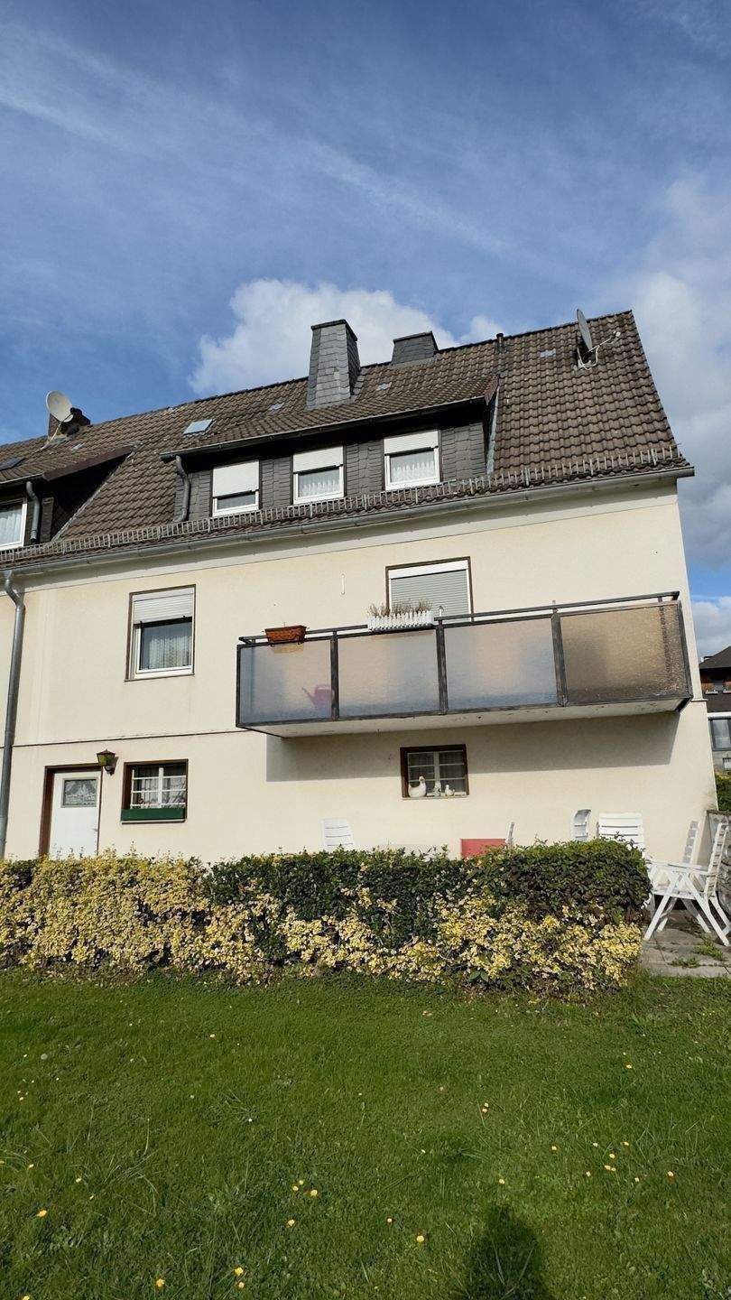 Thumbnail-Doppelhaushälfte in ruhiger Lage von Söhrewald-Wattenbach