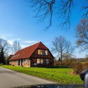 Thumbnail-Doppelhaushälfte in sonniger Ortsrandlage von Goldberg