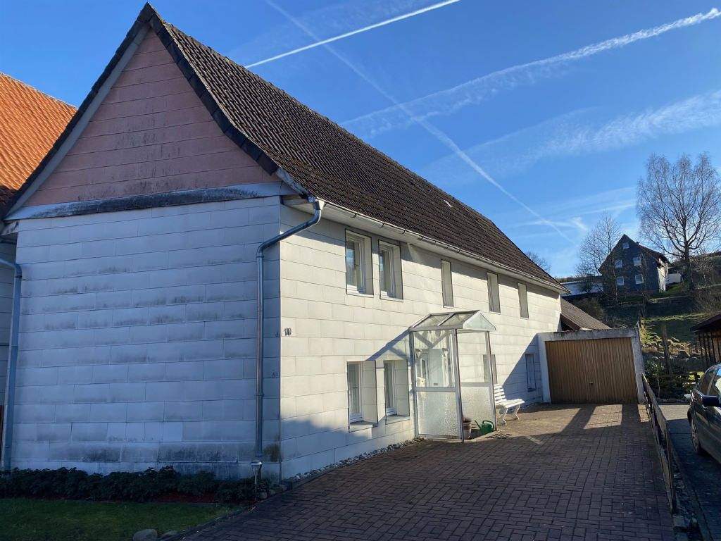 Thumbnail-Ländliche Ruhe - Einfamilienhaus in Sudershausen!