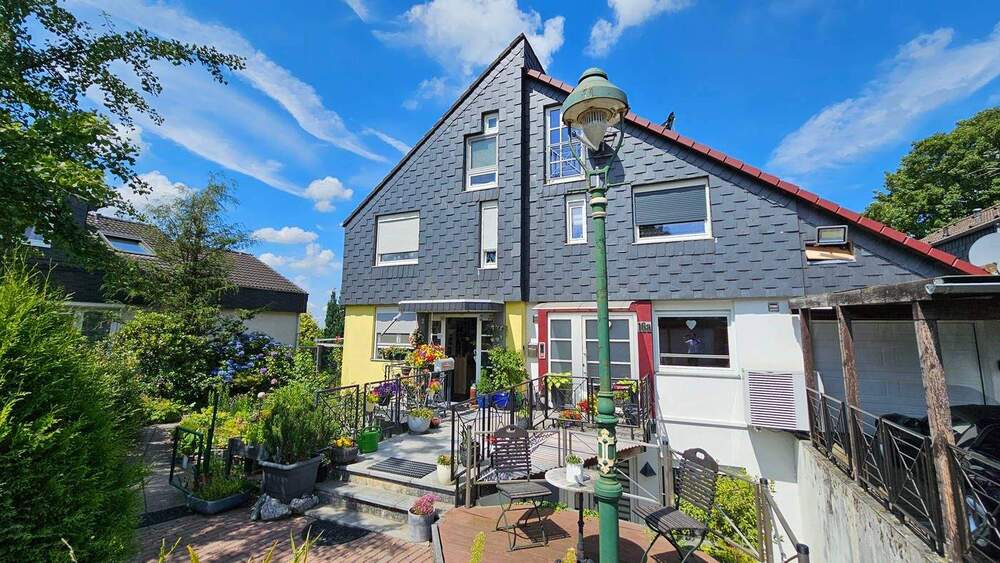 Thumbnail-Ansprechende 2-Zimmerwohnung mit Terrasse und Wintergarten in ruhiger Lage von Wermelskirchen.