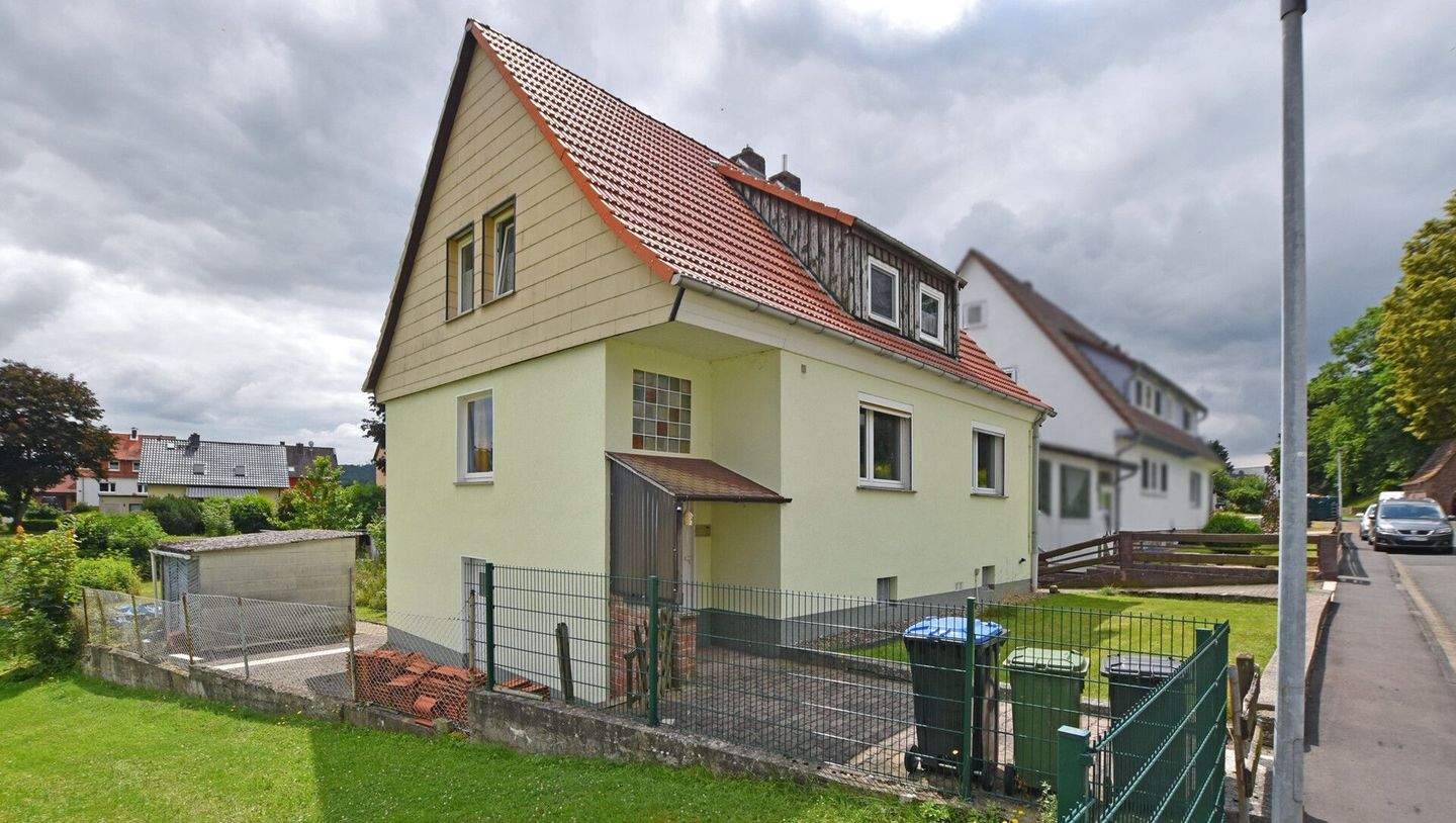 Thumbnail-Familiengerechtes freistehendes Wohnhaus in idyllischer Ortslage von Fürstenhagen