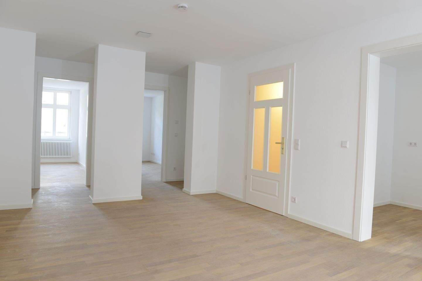 Thumbnail-90762 Fürth-InnenstadtFußgängerzone - Schöne 4-Zimmer-Wohnung mit Balkon