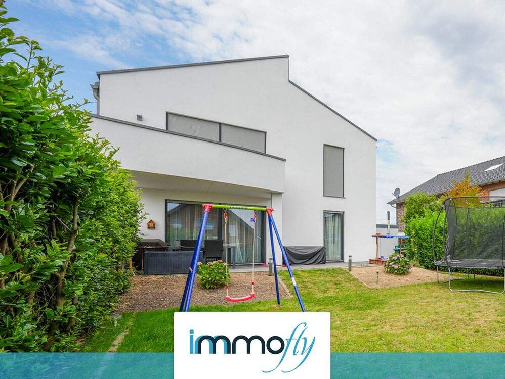 Thumbnail-Modern, hell, privat: Traumwohnung mit Terrasse & eigenem Garten