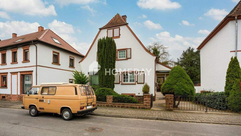 Thumbnail-Frei stehendes EFH mit Wintergarten, großer Terrasse und Garten in ruhiger Lage von Hauptstuhl