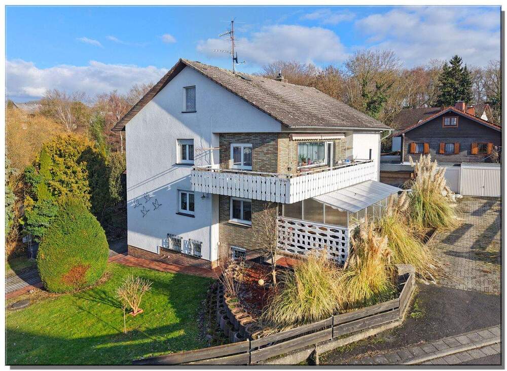 Thumbnail-Viel Platz für 2 Familien, Autos und vieles mehr in schöner Wohnlage von Felsberg Gensungen