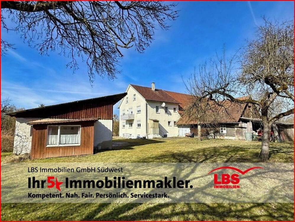 Thumbnail-Bauernhaus mit Nebengebäuden auf knapp 6.000 m² Grundstück in traumhafter Randlage