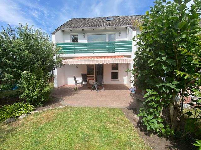 Thumbnail-Henstedt-Rhen DHH auf 500m² herrlichem Grundstück, 2 Bäder, Balkon, Doppelcarport etc. € 299.500,-