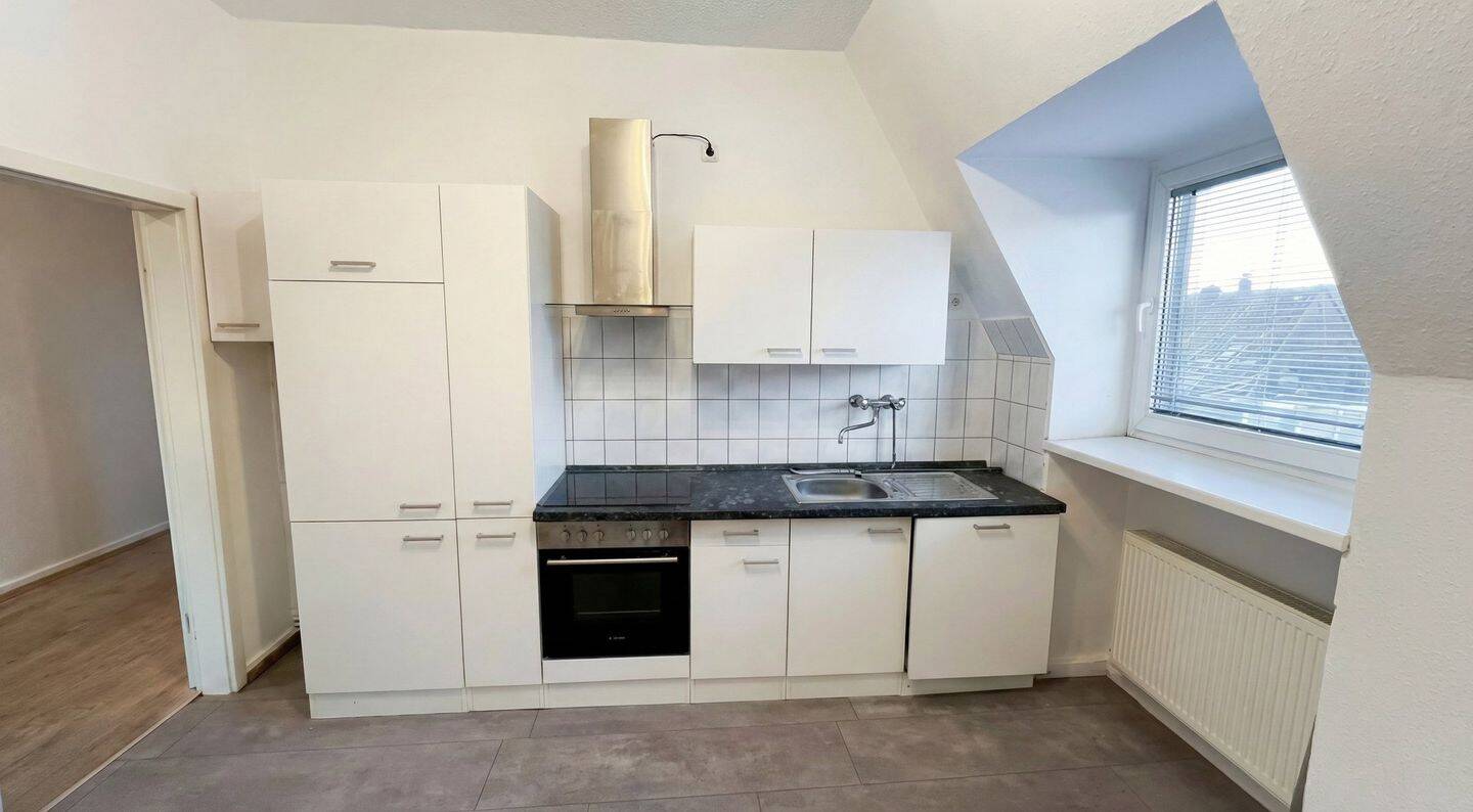 Thumbnail-Frisch renovierte 2-Zimmer-Whg. mit EBK & modernem Bad in Witten-Annen