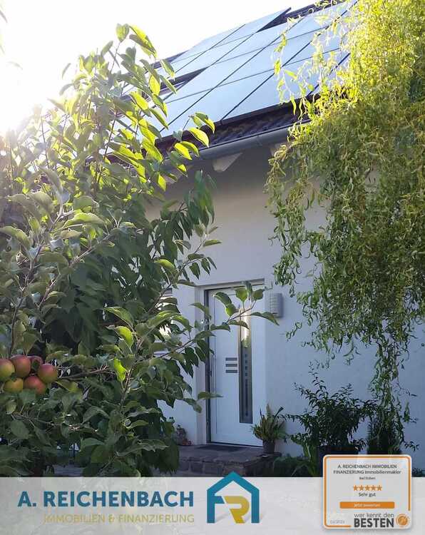 Thumbnail-In nur 60 Min. in München-City! Einfamilienhaus mit Carport für zwei Autos zu verkaufen!