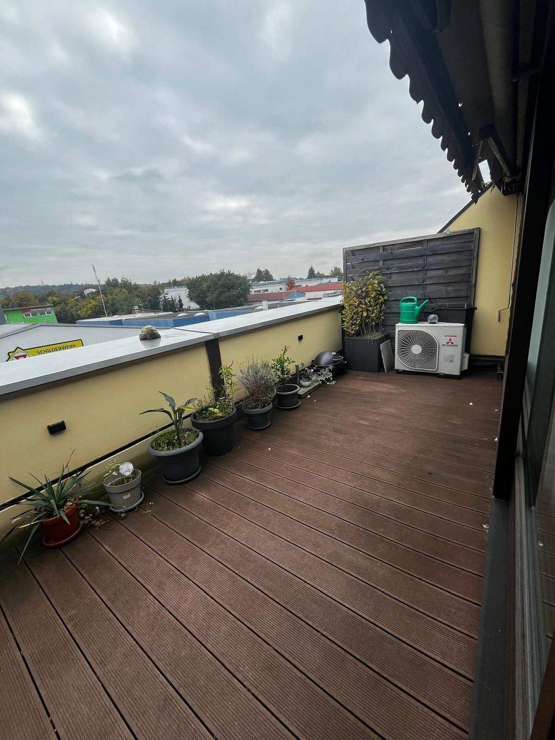 Thumbnail-Großzügige 2-­Zimmer-Wohnung