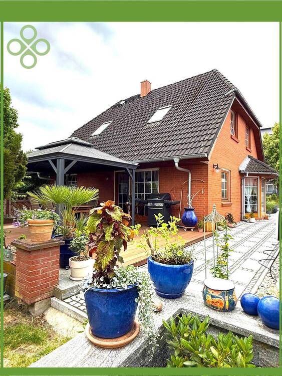 Thumbnail-**Ein grünes Familienrefugium mit vielen Möglichkeiten durch sep. Wohnbungalow (+ 65 qm Wfl.)!***